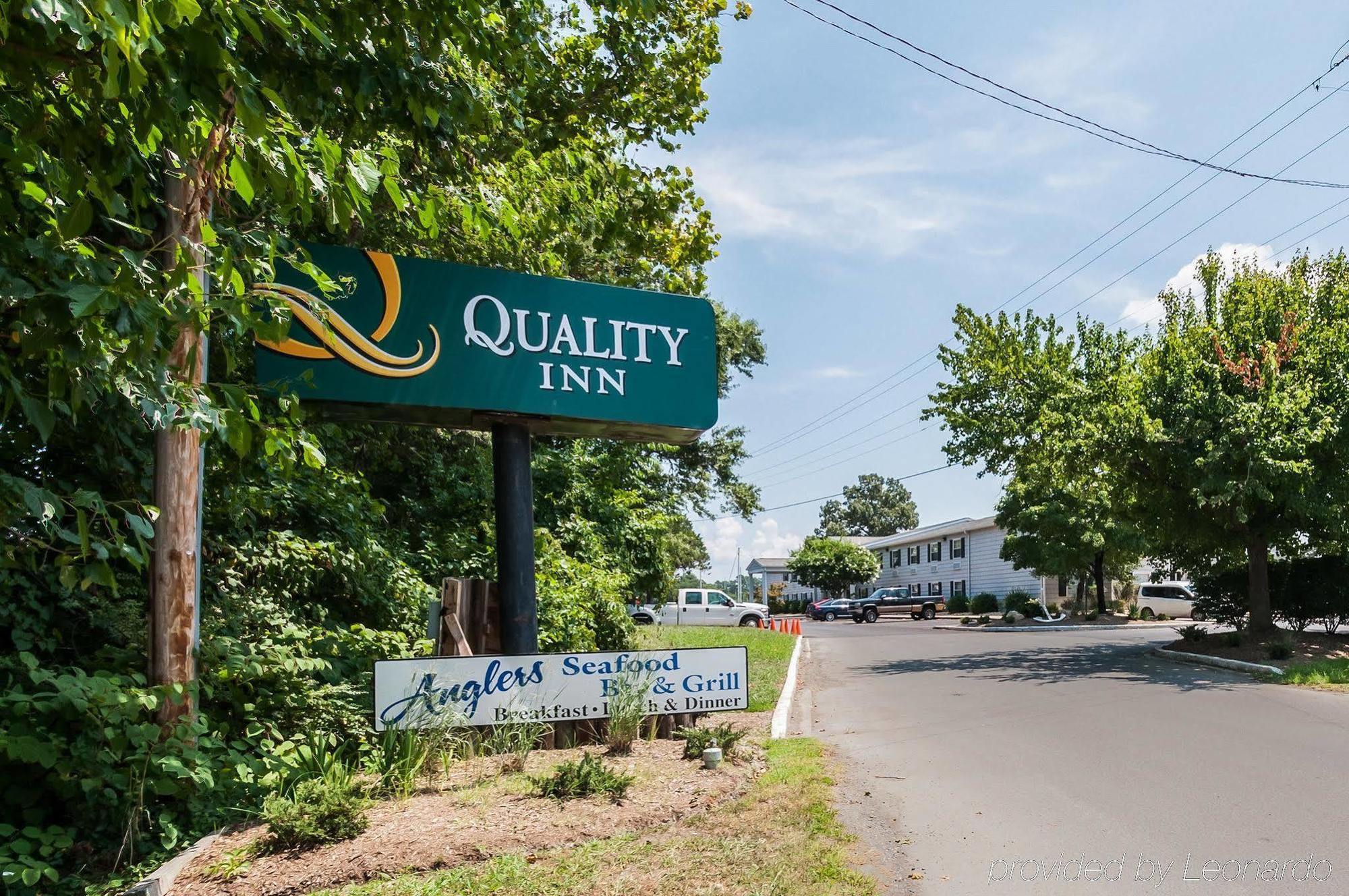 Quality Inn Solomons - Beacon Marina Exteriör bild